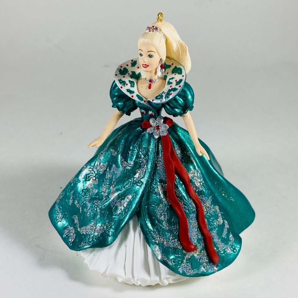 Hallmark Keepsake Holiday Barbie Ornament 1995 NIB